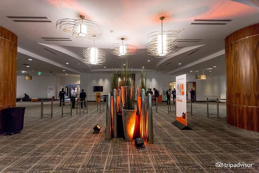 LOBBY (MARRIOTT HOTEL) AXMINSTER