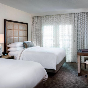 Luxury Guest Rooms
